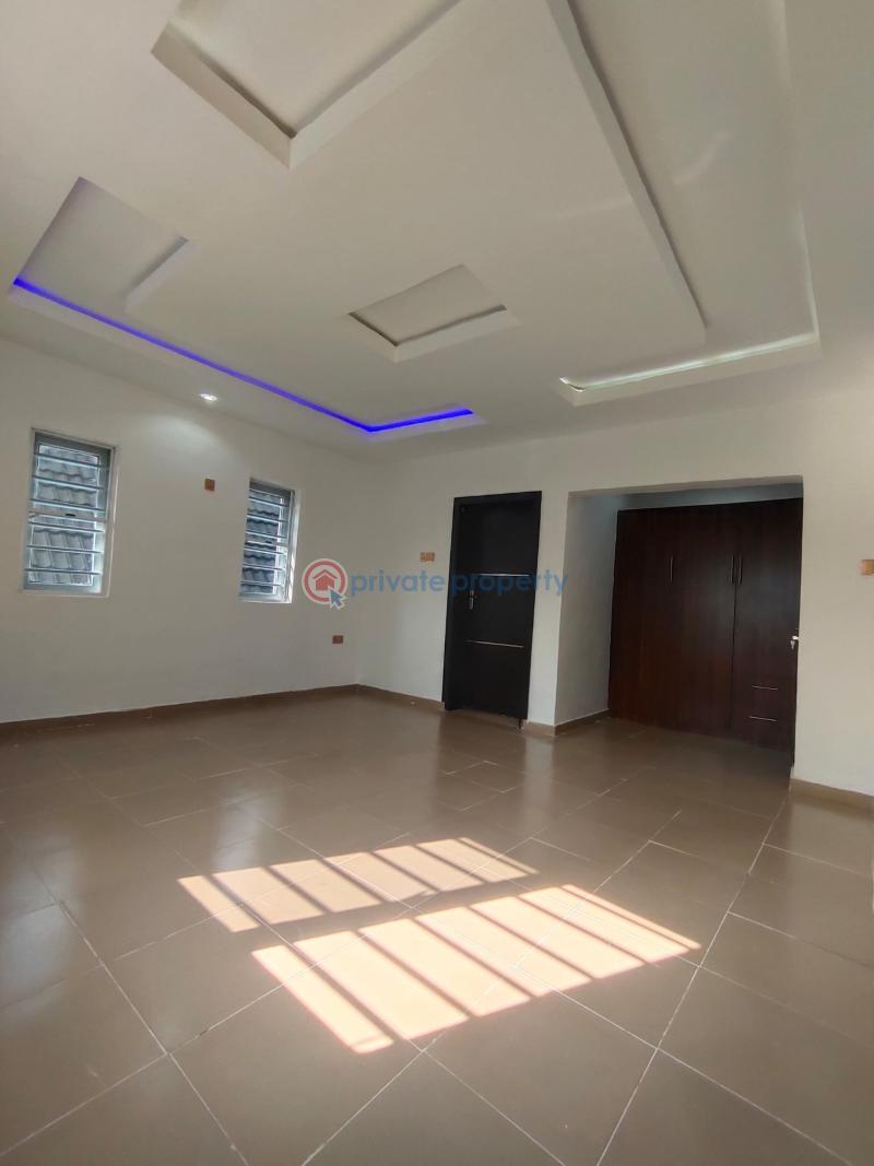 2 bedroom Block Of Flats For Rent Isokan Estate, Akalaway Akobo Ojurin Akobo Ibadan Oyo - 0