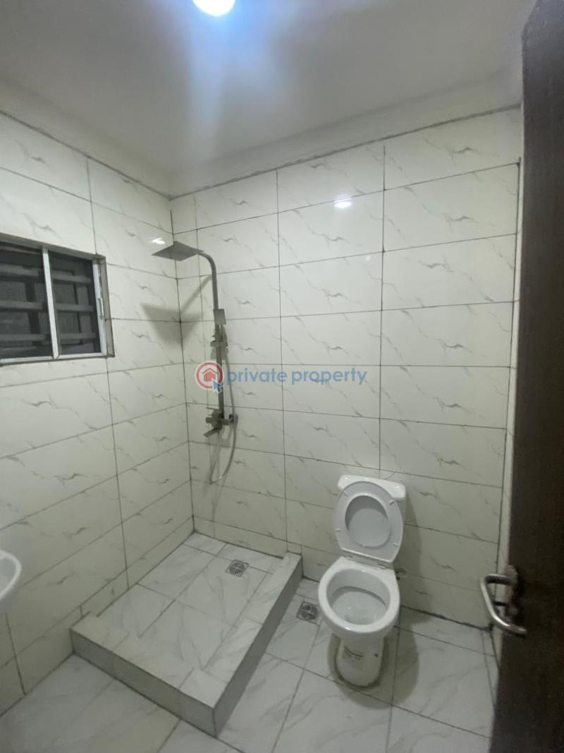 4 bedroom Block Of Flats For Rent Ogudu GRA Lagos - 10