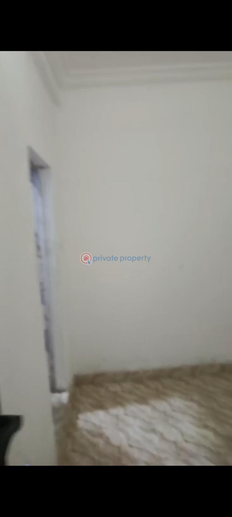 1 bedroom Mini Flat For Rent Ladylak Pedro Road Bariga Bariga Shomolu Lagos - 12
