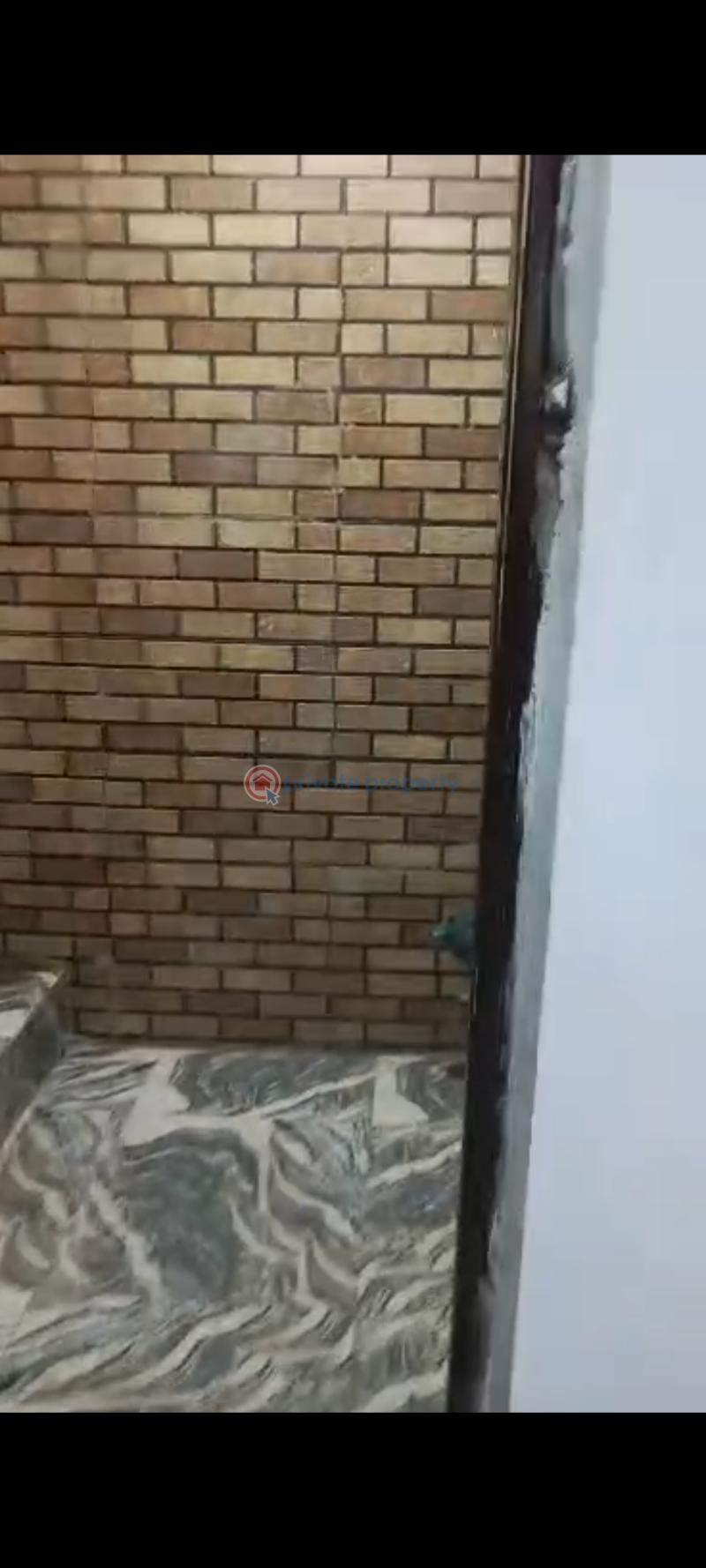 1 bedroom Mini Flat For Rent Ladylak Pedro Road Bariga Bariga Shomolu Lagos - 4