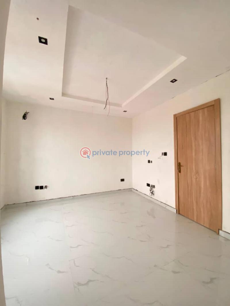1 bedroom Flat & Apartment For Sale Ologolo Lekki Lagos - 11
