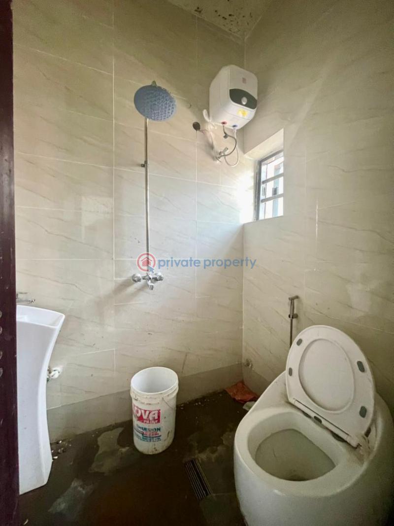 House For Rent Kolapo Ishola Gra Ibadan Oyo - 2