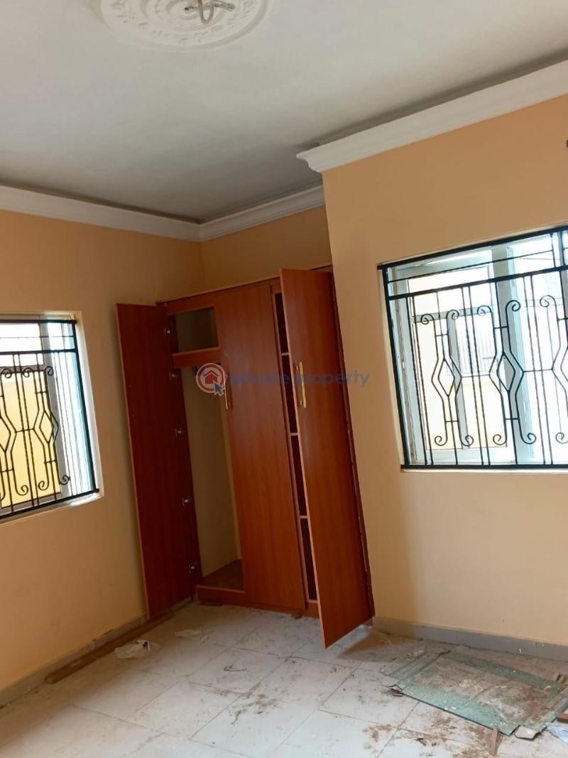 3 bedroom Block Of Flats For Rent Harmony Estate Elebu Area Akala Express Ibadan Oyo - 1