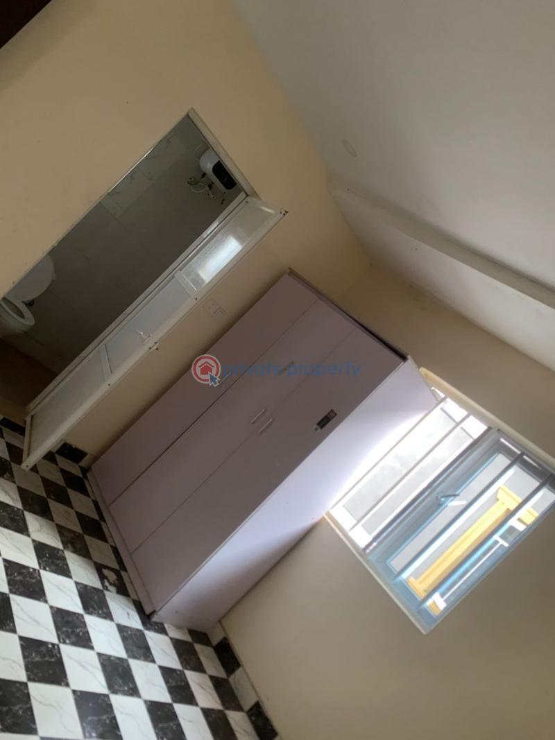 1 bedroom Self Contain For Rent Idowu Estate, Off Ado Road Ado Ajah Lagos - 3