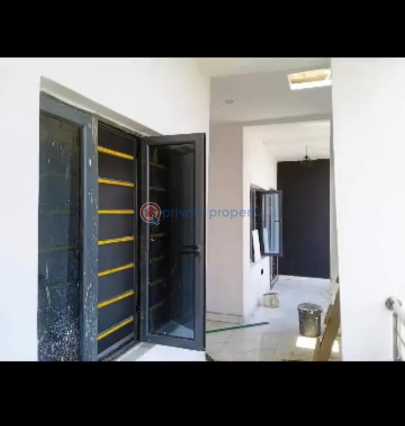 A newly built standard and tastefully finished block of 3bedroom apartment, upstairs & groundfloor-with-modern-features - 4 3 bedroom Block Of Flats For Sale Aguda  Surulere Lagos - 4