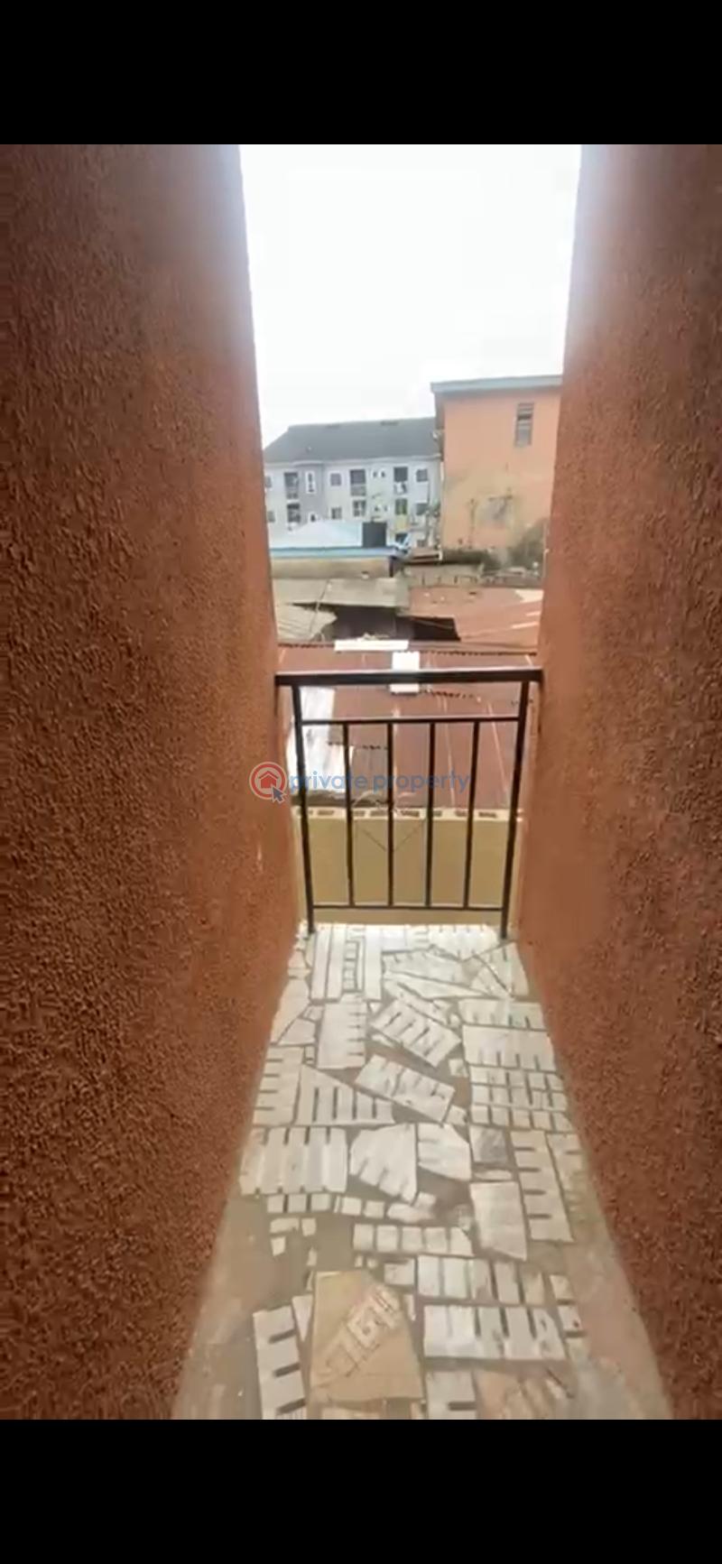 Flat & Apartment For Rent Shomolu Lagos - 4