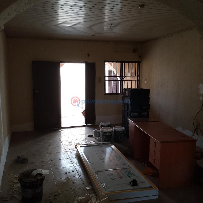 2 bedroom Flat & Apartment For Rent Badore Ajah Lagos - 2