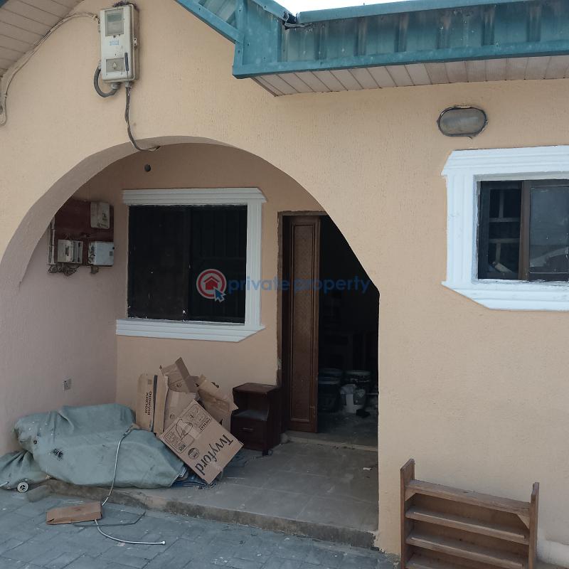 2 bedroom Flat & Apartment For Rent Badore Ajah Lagos - 0