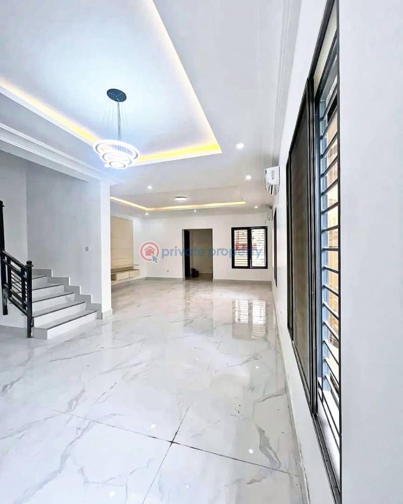 A newly renovated 5 bedroom semi detached house - 7 5 bedroom Semi detached Duplex For Rent Old Ikoyi Lagos - 7