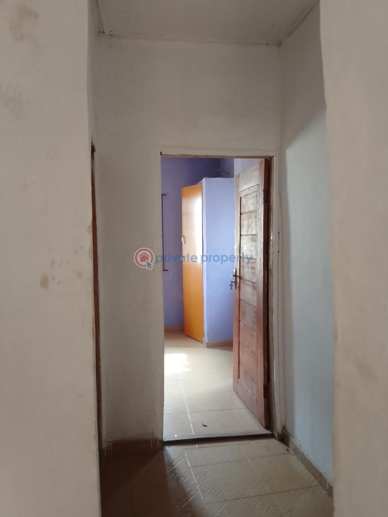 2 bedroom Block Of Flats For Rent Olowotedo Berger Ojodu Lagos - 2