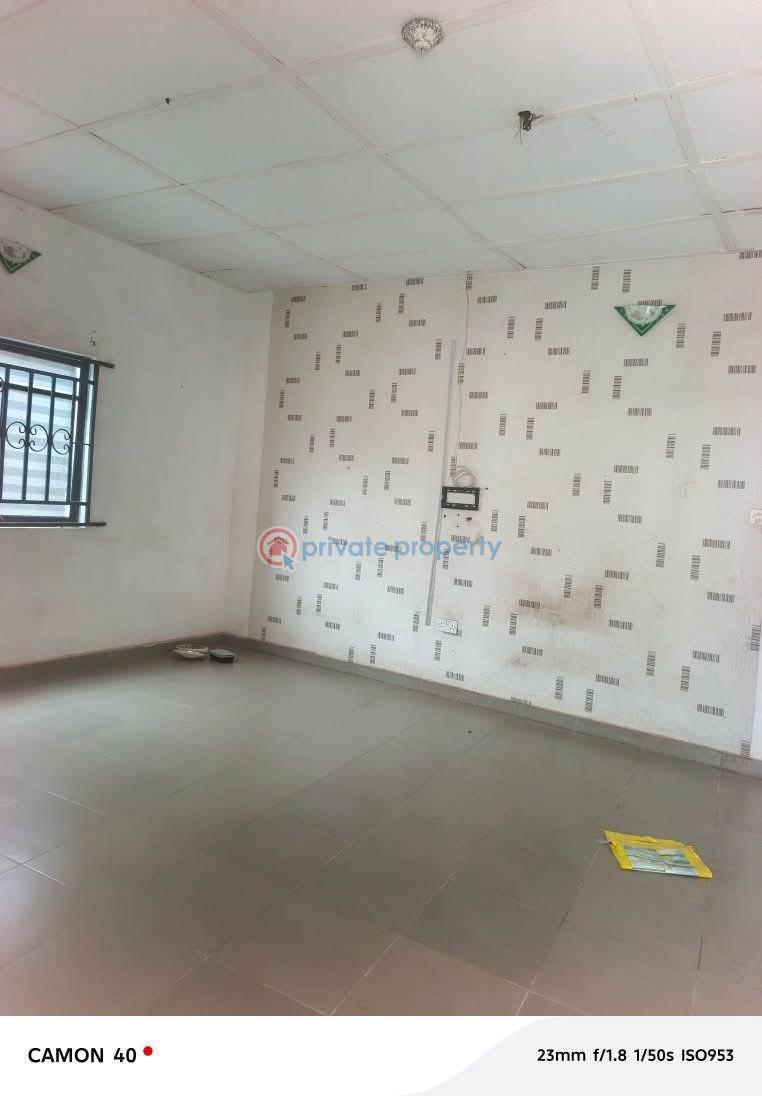 2 bedroom Block Of Flats For Rent Ayetoro Fence After Ayobo Ayobo Ipaja Lagos - 2