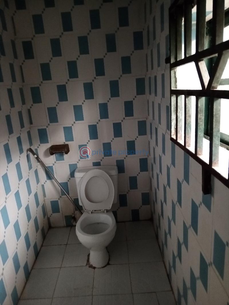 3 bedroom Detached Bungalow For Sale Ashipa Akala Express Ibadan Oyo - 0