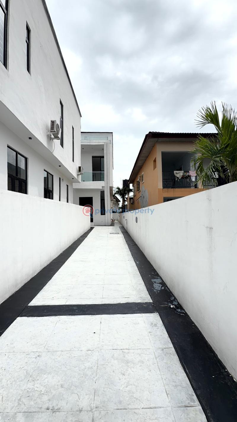 4 bedroom Semi detached Duplex For Sale Lbs Abraham Adesanya Ajah Lagos - 3