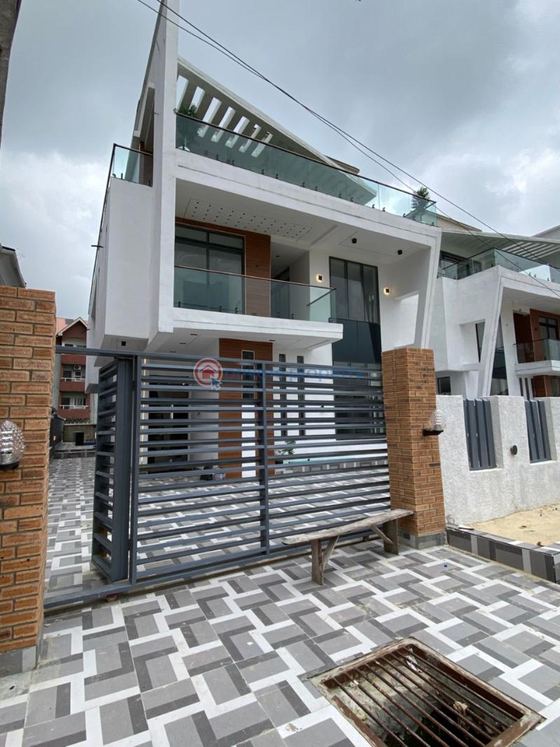 5 bedroom Detached Duplex For Sale Sangotedo Ajah Lagos - 17