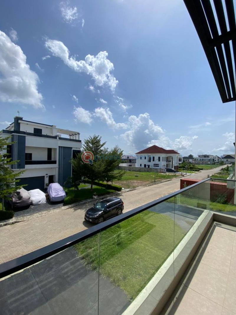 5 bedroom Detached Duplex For Sale Victoria Garden City Lekki Lagos - 9