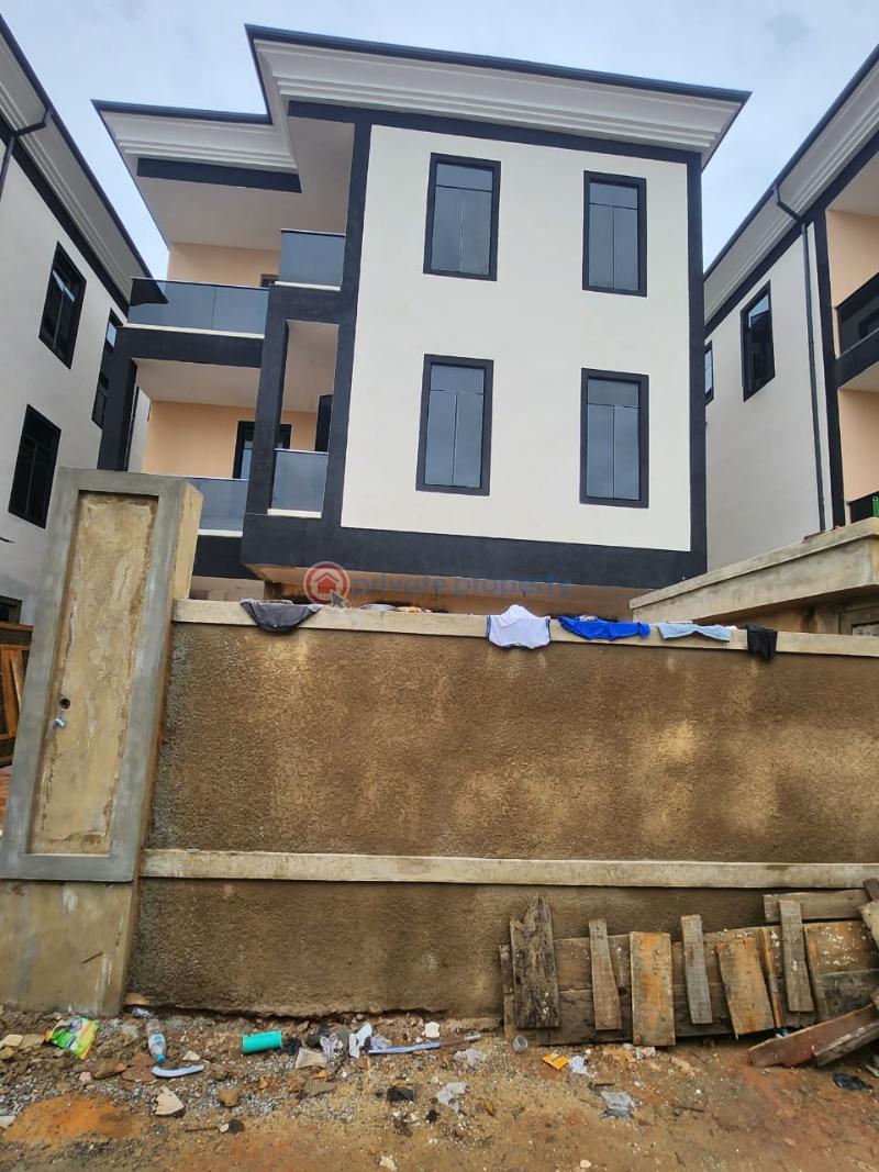 7 bedroom Detached Duplex For Sale Magodo Kosofe/Ikosi Lagos - 9