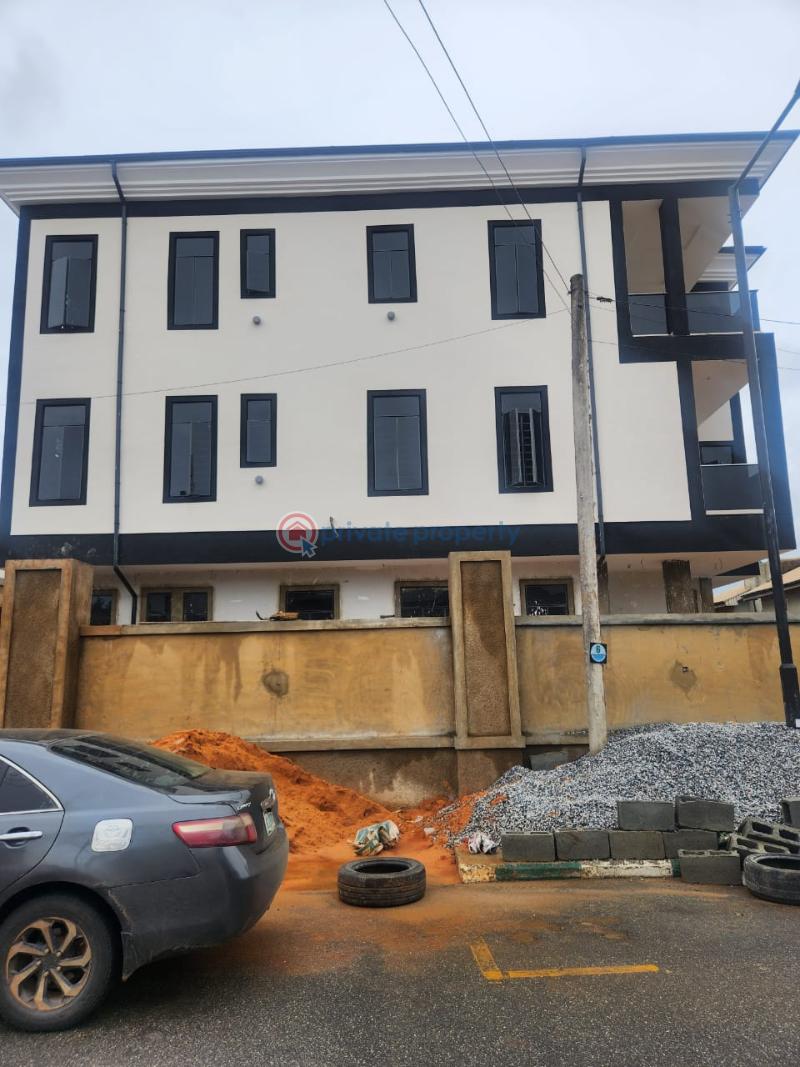 7 bedroom Detached Duplex For Sale Magodo Kosofe/Ikosi Lagos - 7