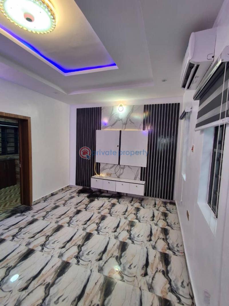 1 bedroom Block Of Flats For Rent Ire Akari Estate, Akala Express, Ibadan Akala Express Ibadan Oyo