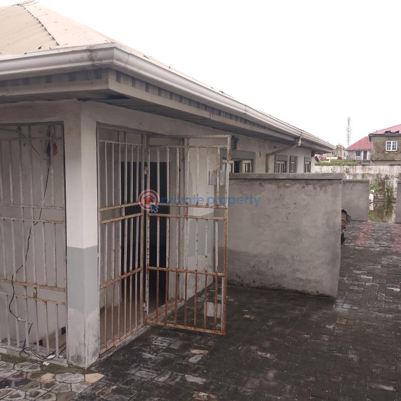 1 bedroom Mini Flat For Rent Lafiaji, Off Ochid Road, By Coastal Road, Close To Victoria Island Ikota Lekki Lagos - 1
