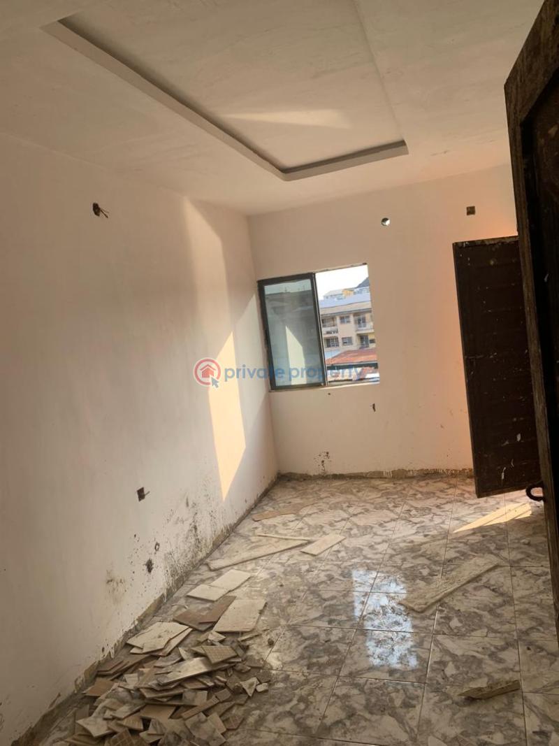 Self Contain For Rent Palmgroove Off Pedro Road Palmgroove Shomolu Lagos - 0