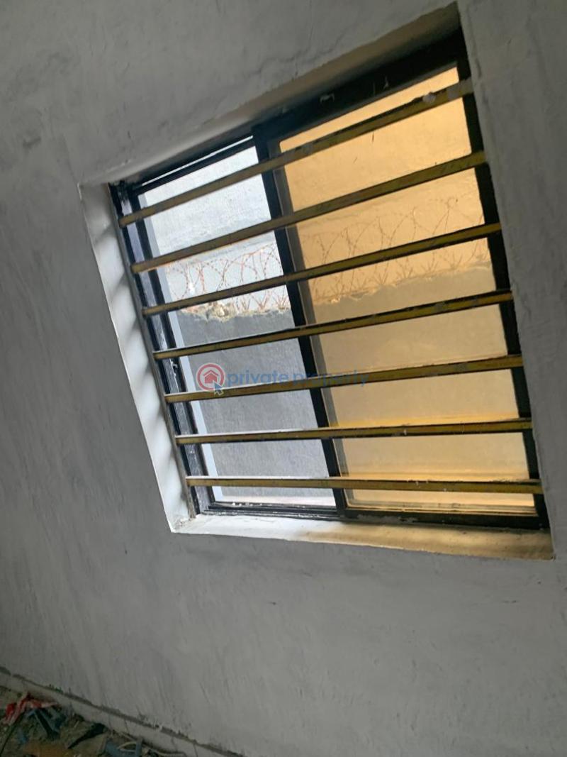 Self Contain For Rent Palmgroove Off Pedro Road Palmgroove Shomolu Lagos - 3