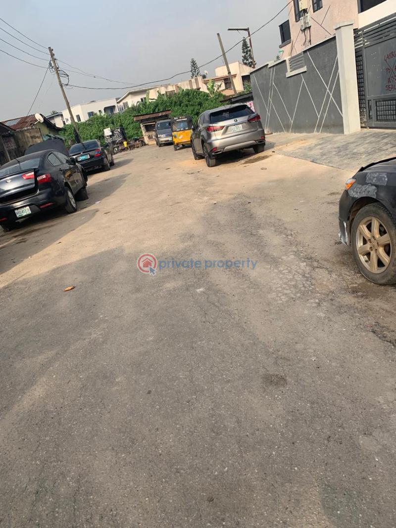 Self Contain For Rent Palmgroove Off Pedro Road Palmgroove Shomolu Lagos - 7