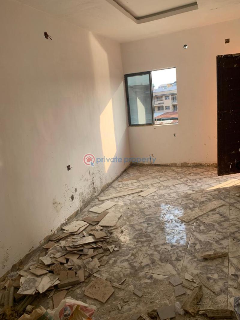 Self Contain For Rent Palmgroove Off Pedro Road Palmgroove Shomolu Lagos - 5