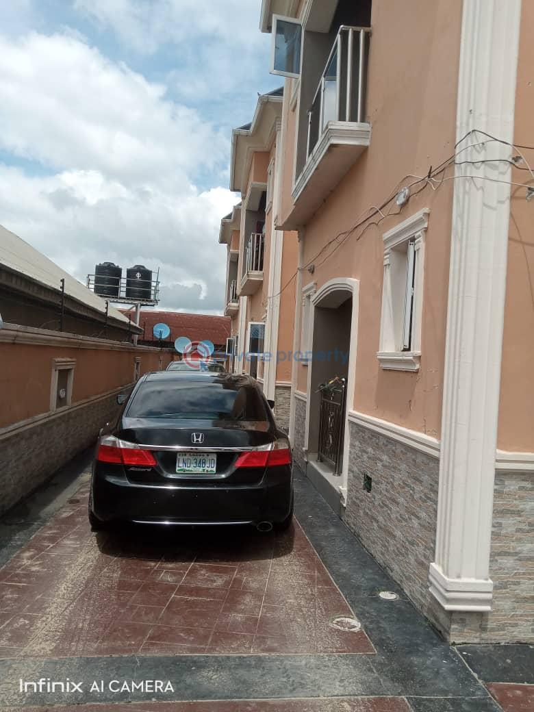 1 bedroom Self Contain For Rent Kajola Phase 1 Estate Lakowe Ajah Lagos - 5