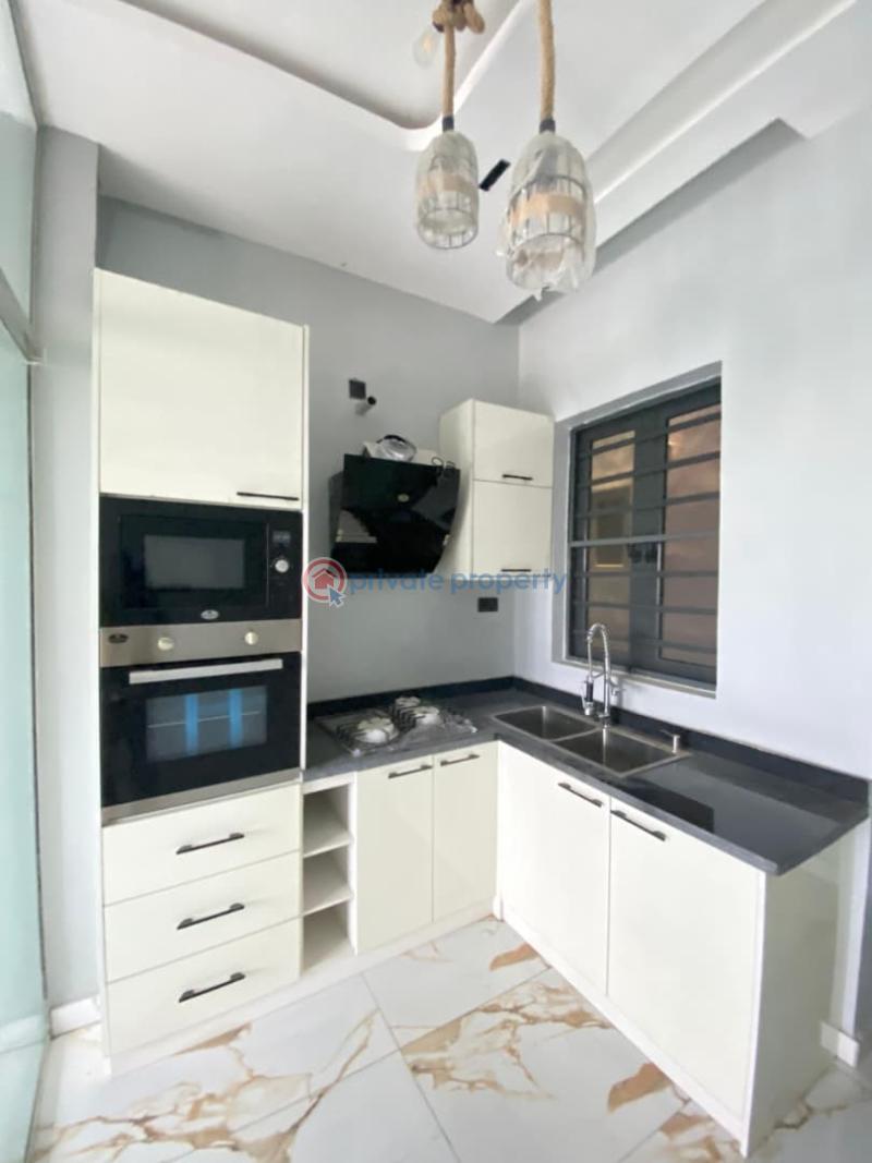 2 bedroom Flat & Apartment For Sale Freedom Way Lekki Phase 1 Lagos - 7