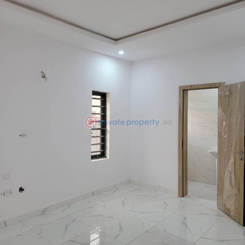 4 bedroom Detached Duplex For Sale Omolayo Estate Akobo Ibadan Oyo - 14