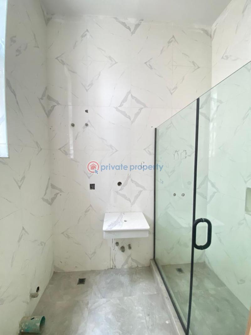 5 bedroom Detached Duplex For Sale Chevron Drive Lekki Lagos - 11