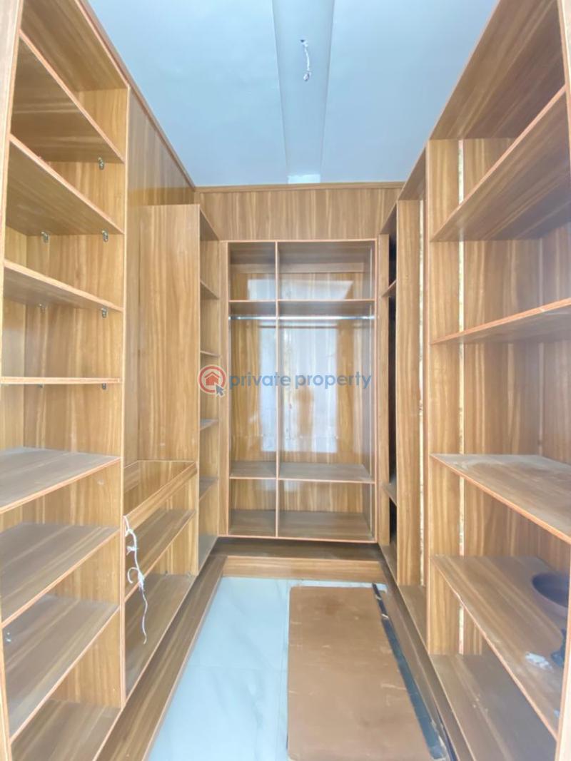 5 bedroom Detached Duplex For Sale Chevron Drive Lekki Lagos - 10