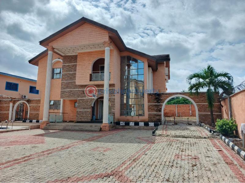 6 bedroom Duplex For Rent Jericho Gra Ibadan Oyo