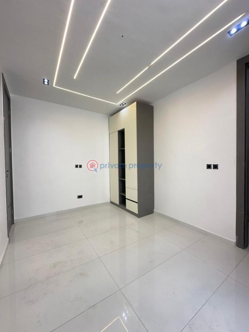 5 bedroom Detached Duplex For Sale Chevron Toll Gate Lekki Lagos - 8