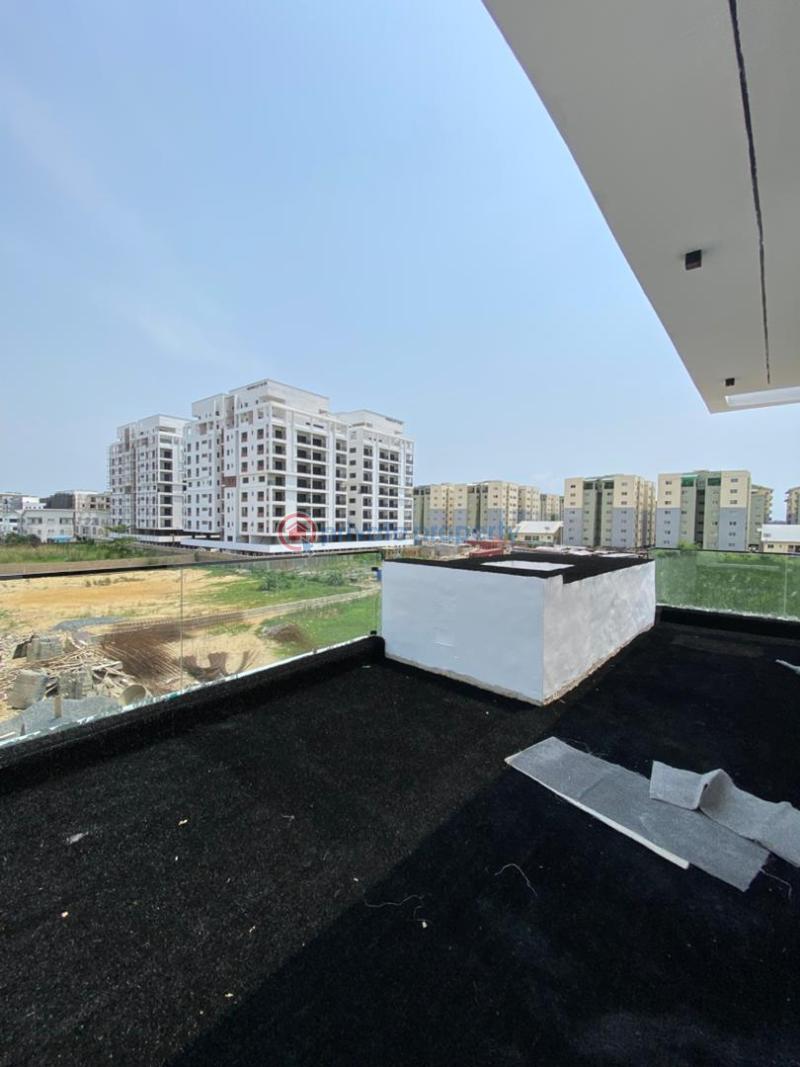 5 bedroom Detached Duplex For Sale Freedom Way Lekki Phase 1 Lagos - 11