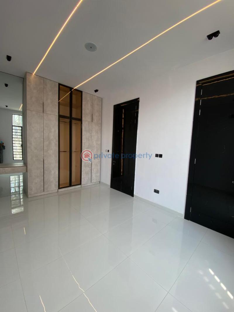5 bedroom Detached Duplex For Sale Ikota Lekki Lagos - 18