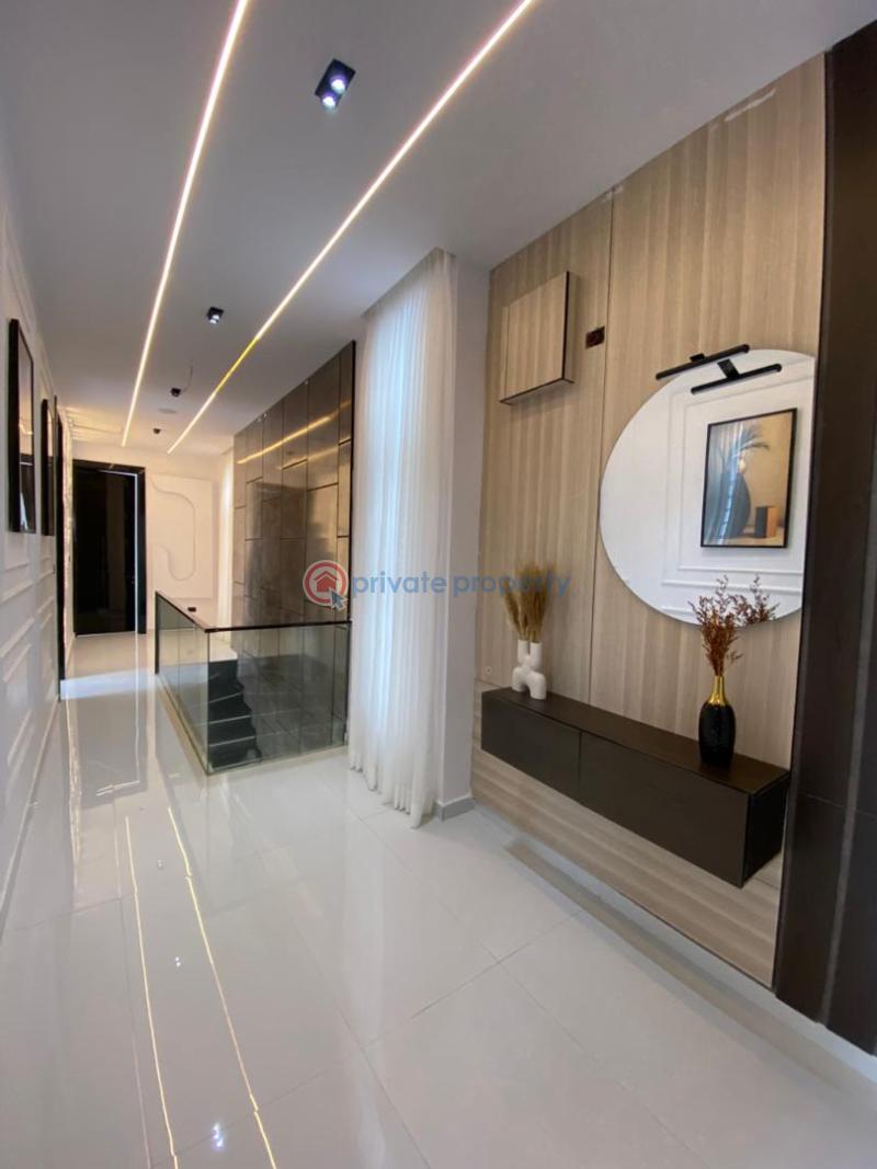 5 bedroom Detached Duplex For Sale Ikota Lekki Lagos - 3