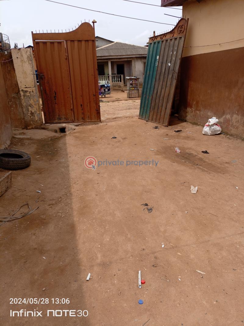 A parcel of land measuring 120by120 feets with 12 units of room & parlour self-contained - 6 Block Of Flats For Sale Off Iyana Isheri Bus Stop, Ijegun Ikotun Road Ikotun Ikotun/Igando Lagos - 6