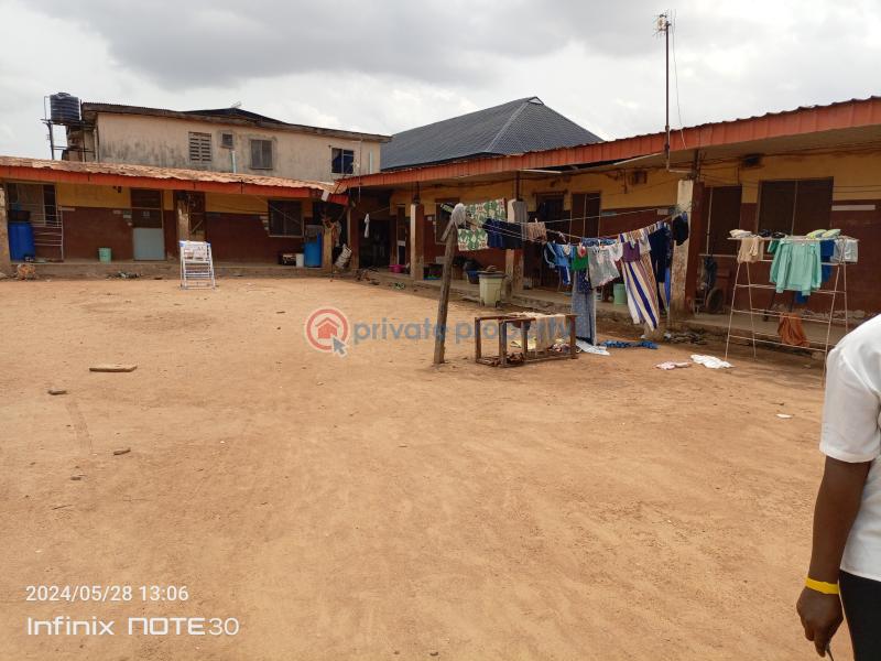 A parcel of land measuring 120by120 feets with 12 units of room & parlour self-contained - 5 Block Of Flats For Sale Off Iyana Isheri Bus Stop, Ijegun Ikotun Road Ikotun Ikotun/Igando Lagos - 5