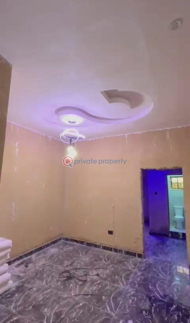 1 bedroom Mini Flat For Rent Bariga Shomolu Lagos - 3