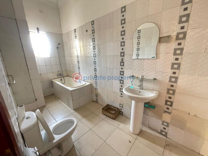 A pent floor 3-bedroom flat all rooms en-suite - 3 3 bedroom Flat & Apartment For Sale Oniru Victoria Island Lagos - 3