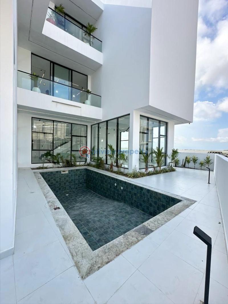 5 bedroom Detached Duplex For Sale Osapa Lekki Lagos - 5
