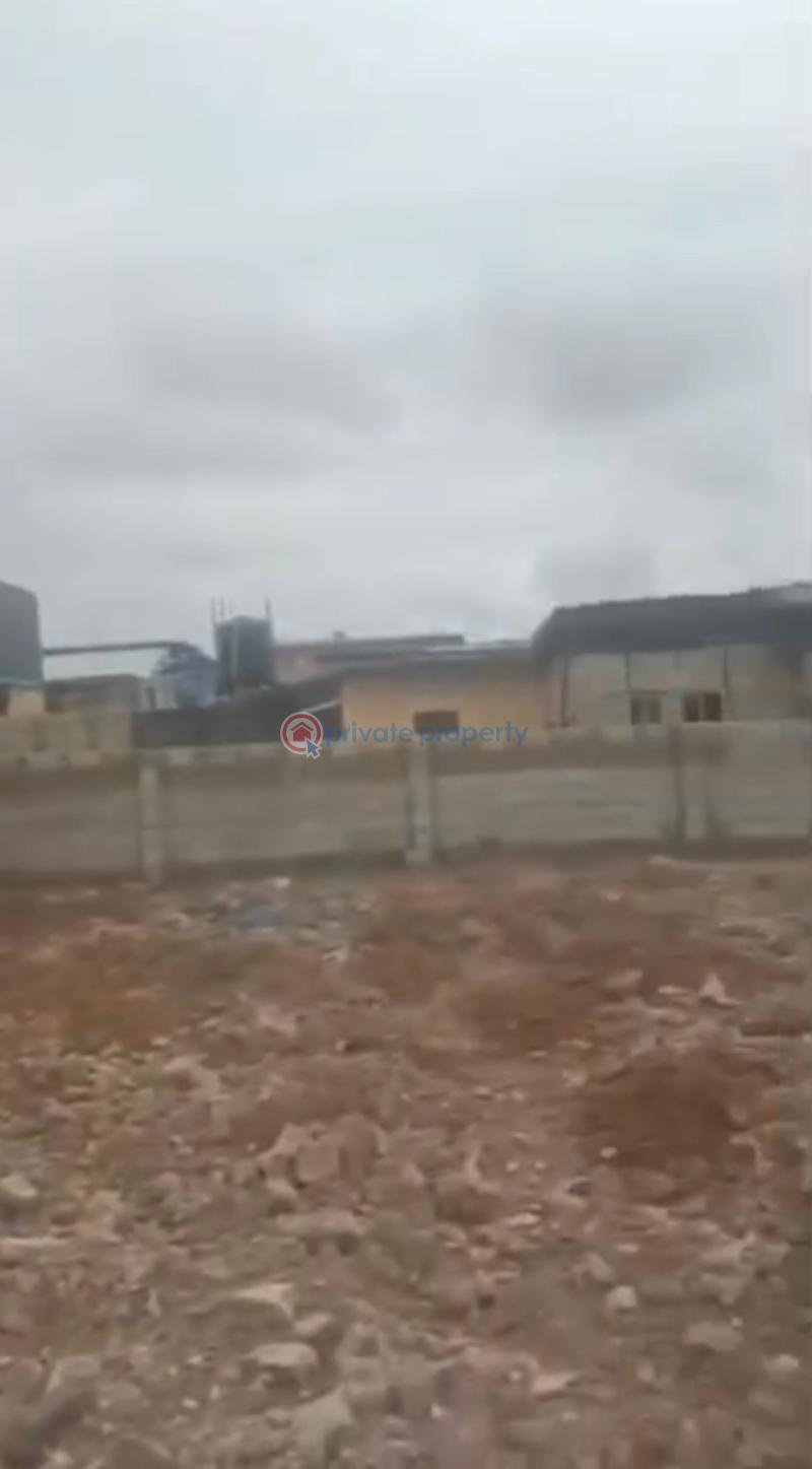 Mixed use Land For Sale Off St Dennis Akoka Yaba Lagos - 0
