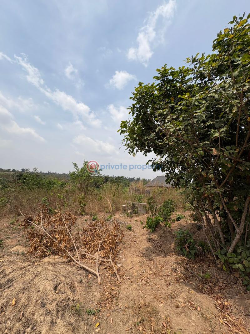 Land For Sale Location: Olooje Ologuneru Roa Ibadan Oyo - 2