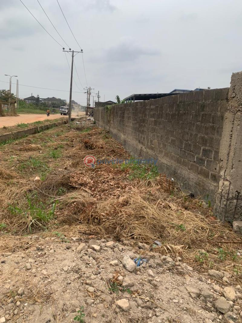 Fenced dry land - 0 Land For Sale Riverview Estate Magodo Kosofe/Ikosi Lagos - 0