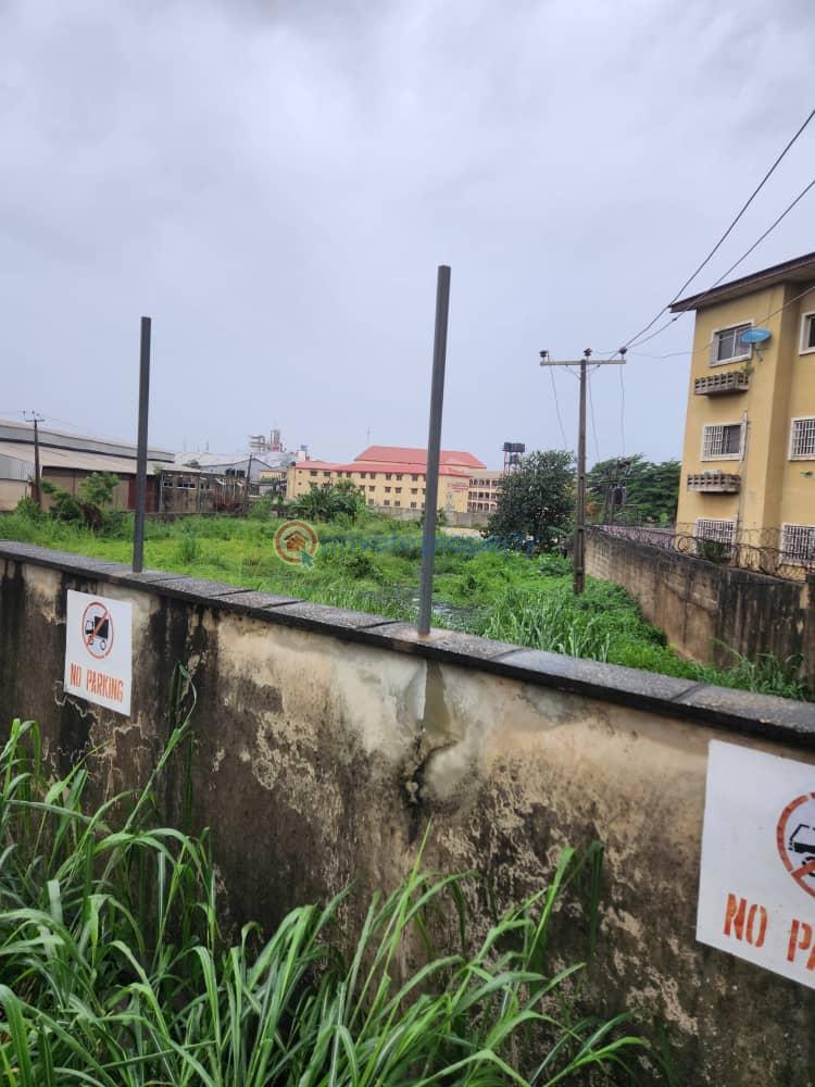 Industrial Land For Sale Oluyole Estate Ibadan Oyo - 1