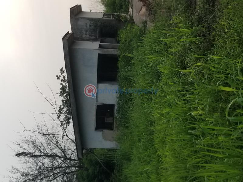 Warehouse For Sale Km 8 , Lagos Abeokuta Expressway , Ile Ise Pan Bus Stop. Ewekoro Local Government Abeokuta Ogun - 3