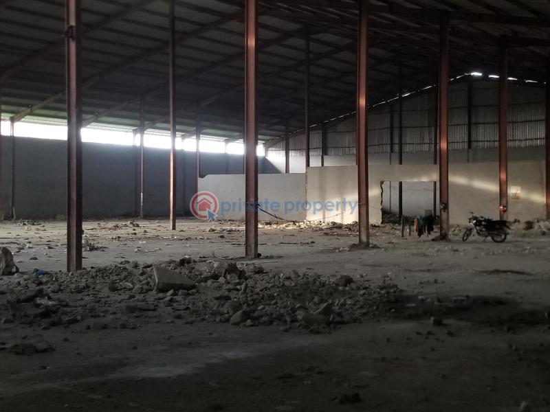 Warehouse For Sale Km 8 , Lagos Abeokuta Expressway , Ile Ise Pan Bus Stop. Ewekoro Local Government Abeokuta Ogun - 5