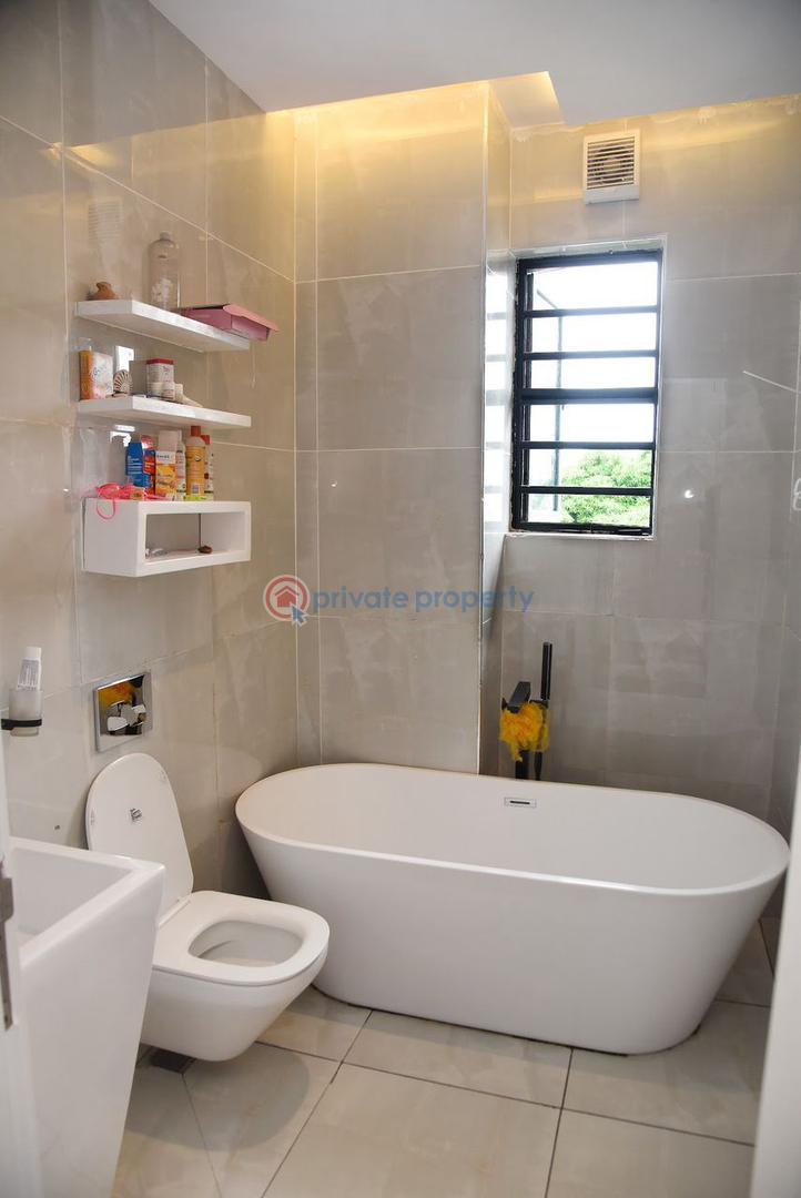 3 bedroom Shared Apartment For Sale Victoria Island Lagos - 10