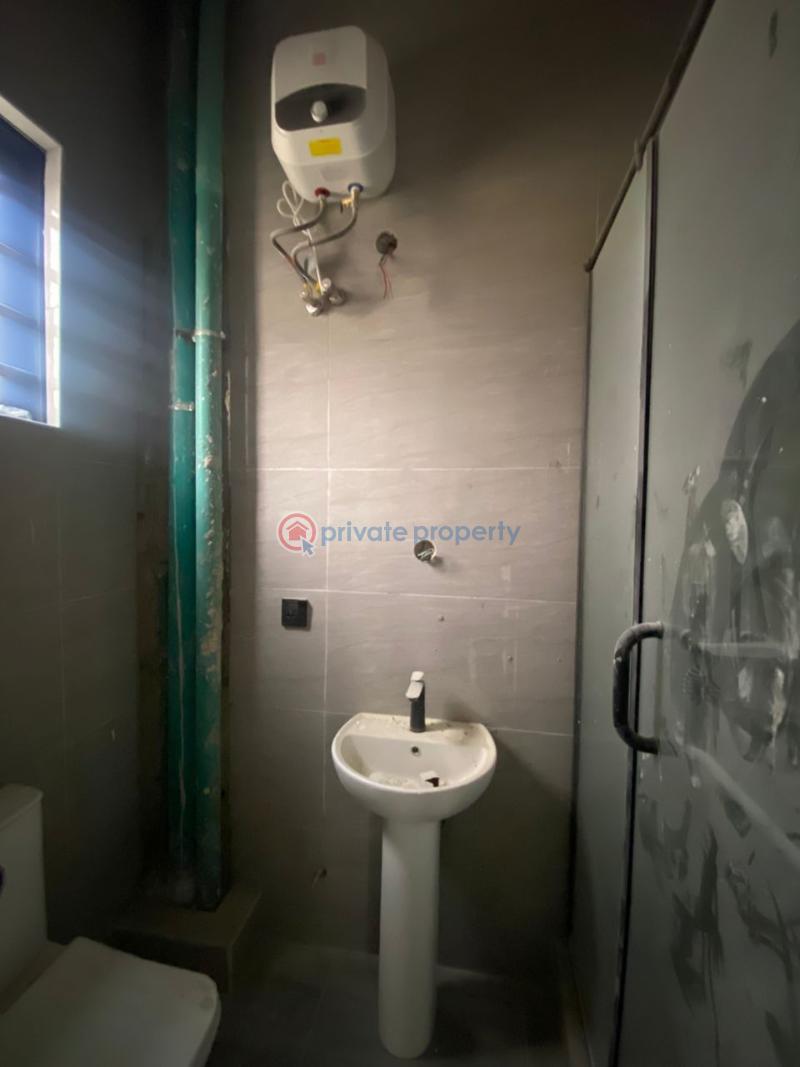 1 bedroom Flat & Apartment For Sale Lekki Phase 1 Lagos - 4